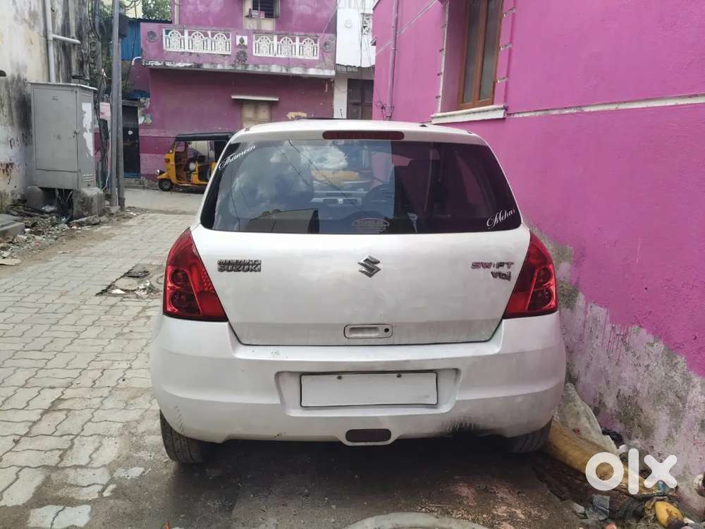 Maruti Suzuki Swift 2007 Diesel 125000 Km Driven