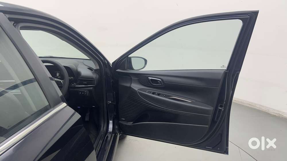Hyundai New I20 1.2 Asta (o) Mt, 2023, Petrol