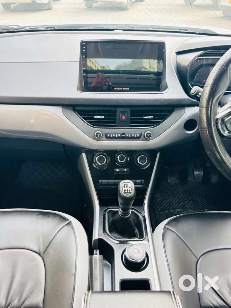 Tata Nexon 1.2 Revotron Xm (s), 2022, Petrol