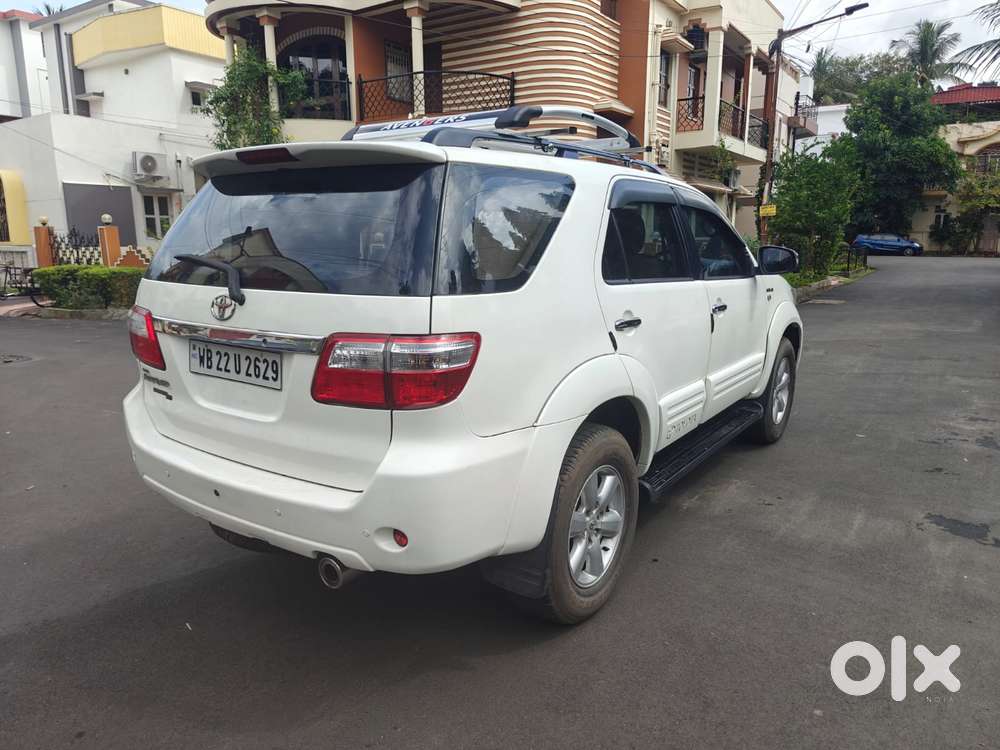 Toyota Fortuner 3.0 4x4 Manual, 2012, Diesel