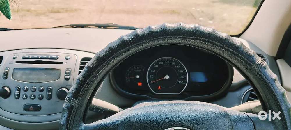 Hyundai I10 Sportz 2011 Model