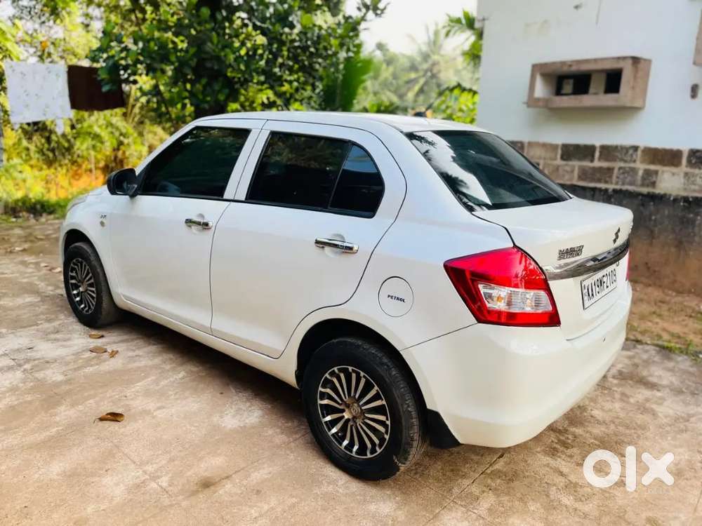 2015 Maruti Suzuki Dzire 1.2 Lxi Manual