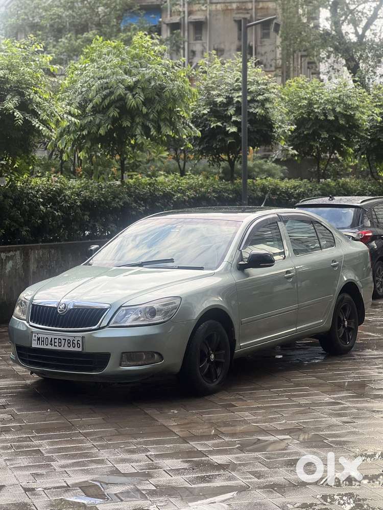 Skoda Laura Elegance 2.0 Tdi Cr Mt, 2010, Diesel