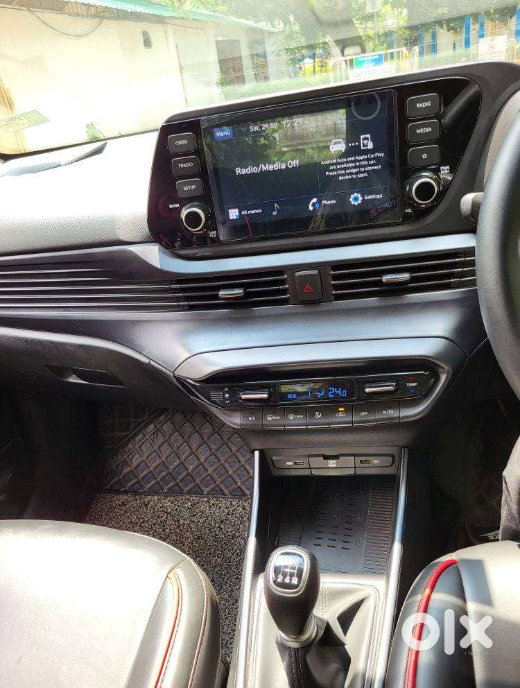 Hyundai New I20 1.2 Asta (o) Mt, 2022, Petrol