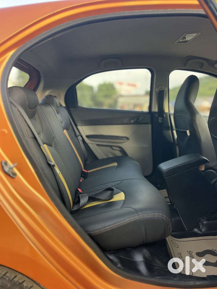 Tata Tiago 1.2 Revotron Xt (o), 2016, Petrol