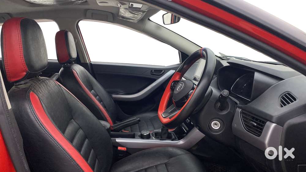 Tata Nexon 1.2 Revotron Xm (s), 2023, Petrol