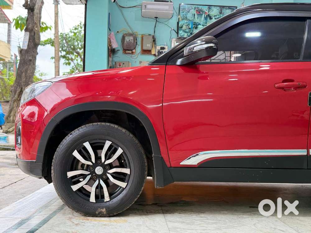 Maruti Suzuki Brezza Zxi Plus Smart Hybrid, 2020, Petrol