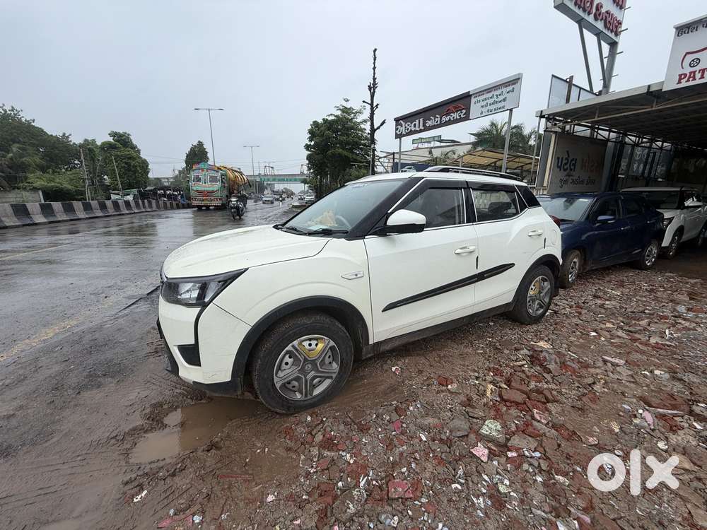 Mahindra Xuv300 W4, 2020, Cng & Hybrids