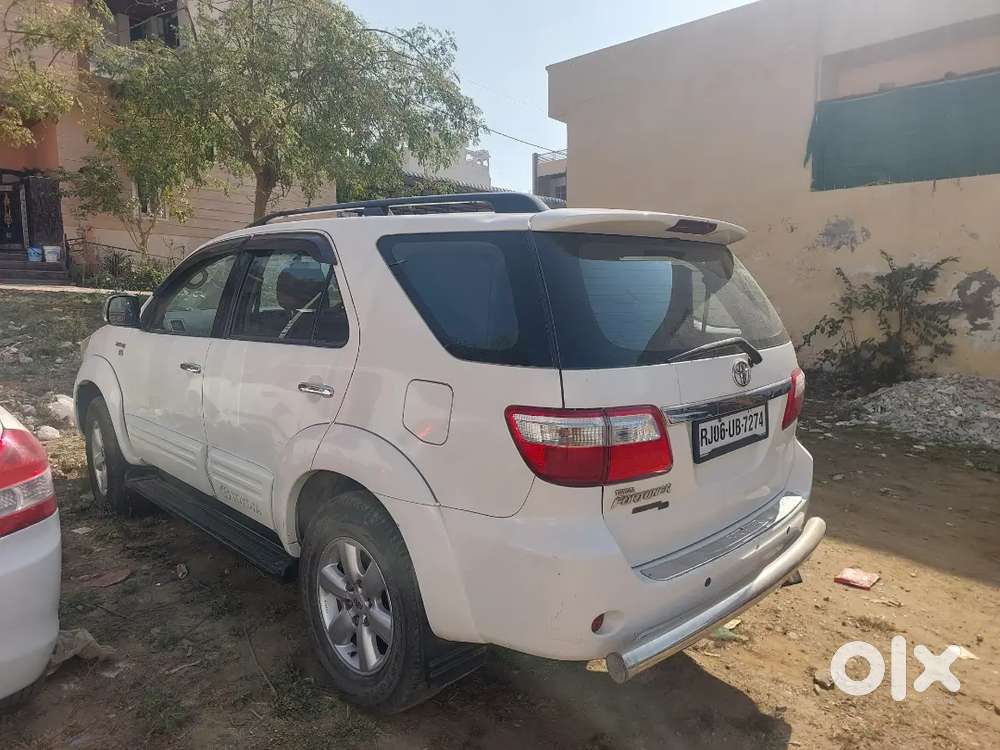 Toyota Fortuner 2010 Diesel Well Maintained