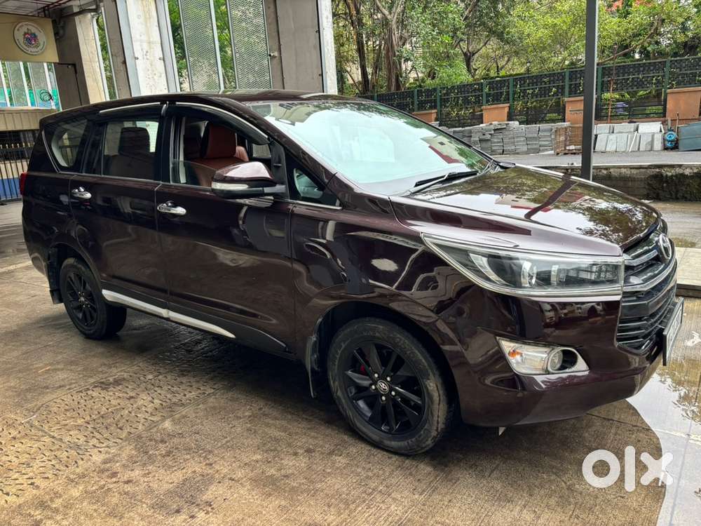 Toyota Innova Crysta 2016