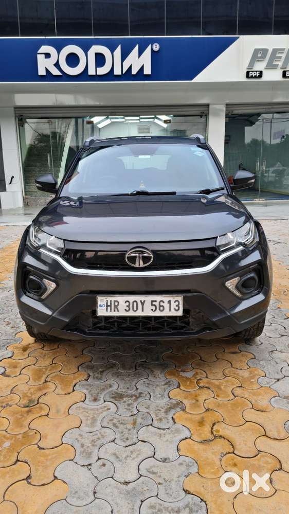 Tata Nexon 1.2 Revotron Xm (s), 2022, Cng & Hybrids