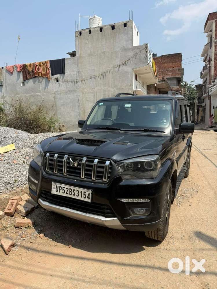 Mahindra Scorpio Classic 2023 Diesel 68000 Km Driven