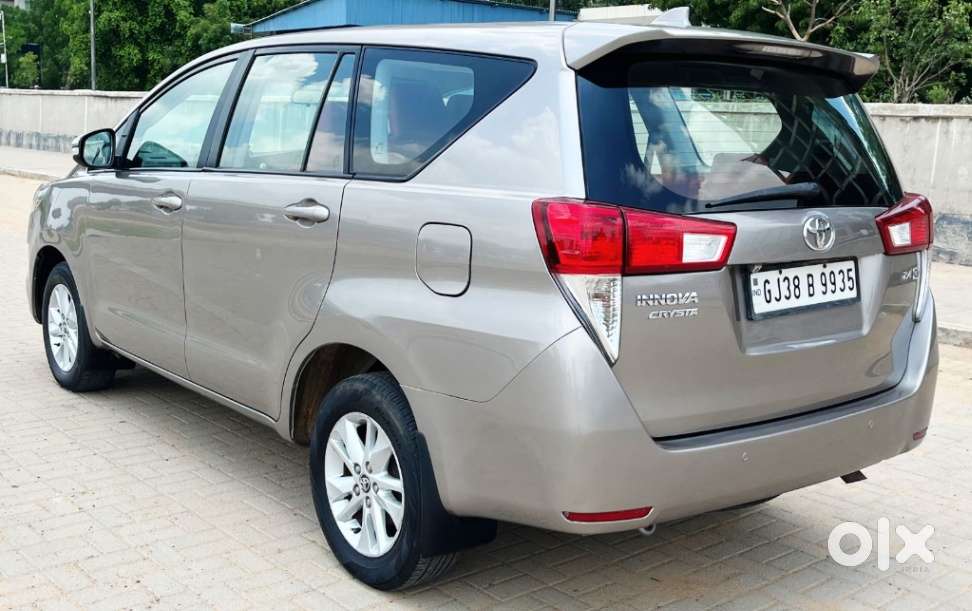 Toyota Innova Crysta 2.4 G Mt 7 Str, 2018, Diesel