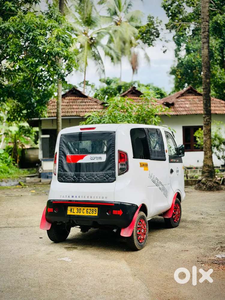 Tata Irics Taxi Auto