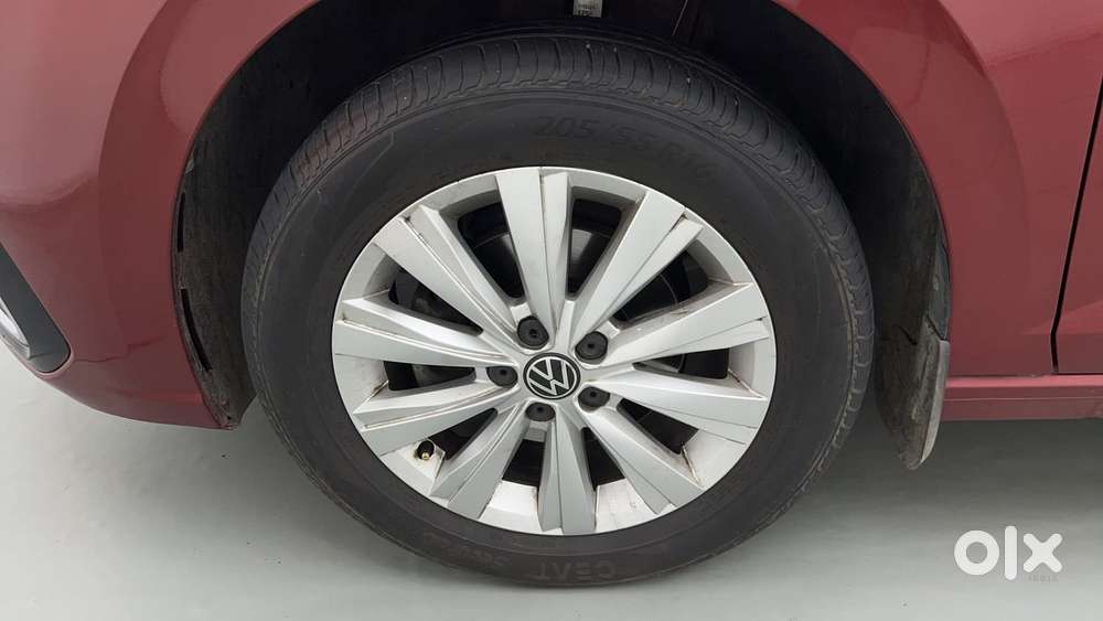 Volkswagen Virtus Highline Plus 1.0 Tsi At, 2024, Petrol