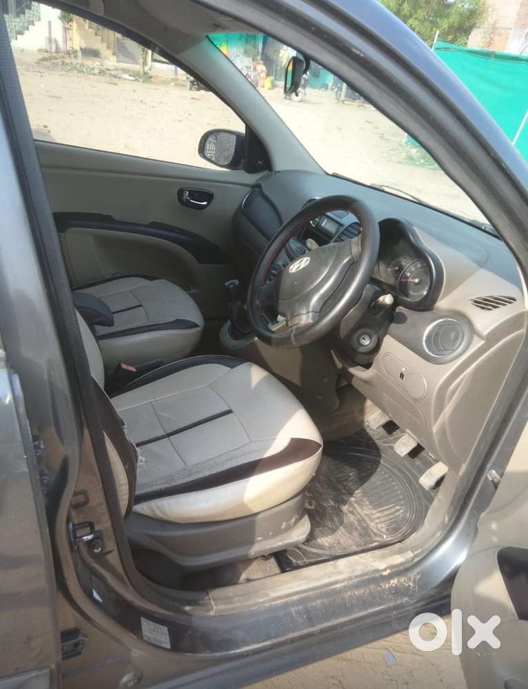 Hyundai Petrol Car 2011