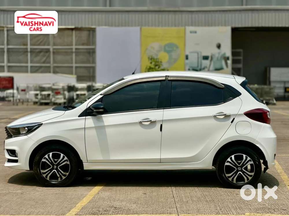 Tata Tiago Xza Plus, 2022, Petrol