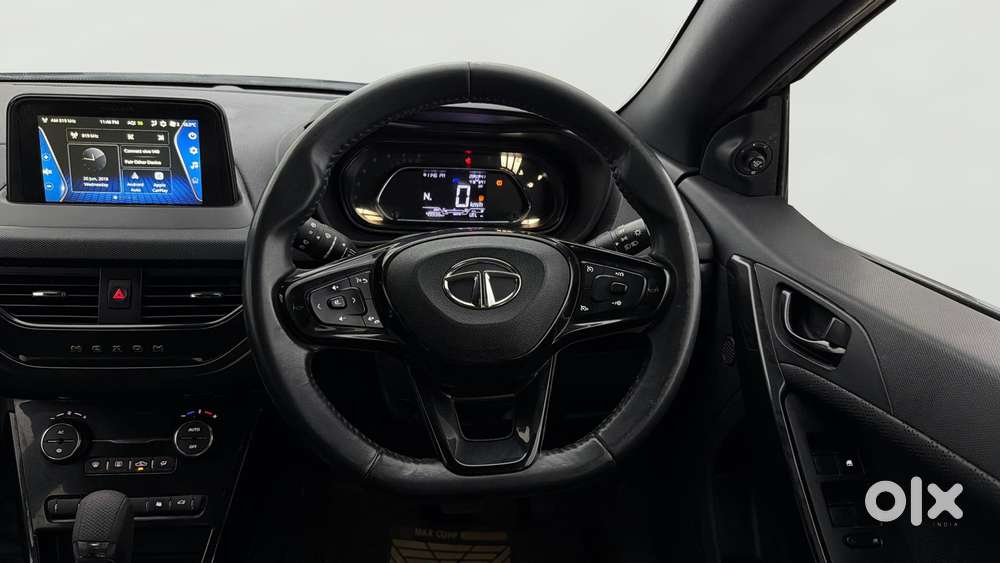 Tata Nexon 1.2 Revotron Xza Plus Luxs Red Dark Edition Amt, 2023, Pe..