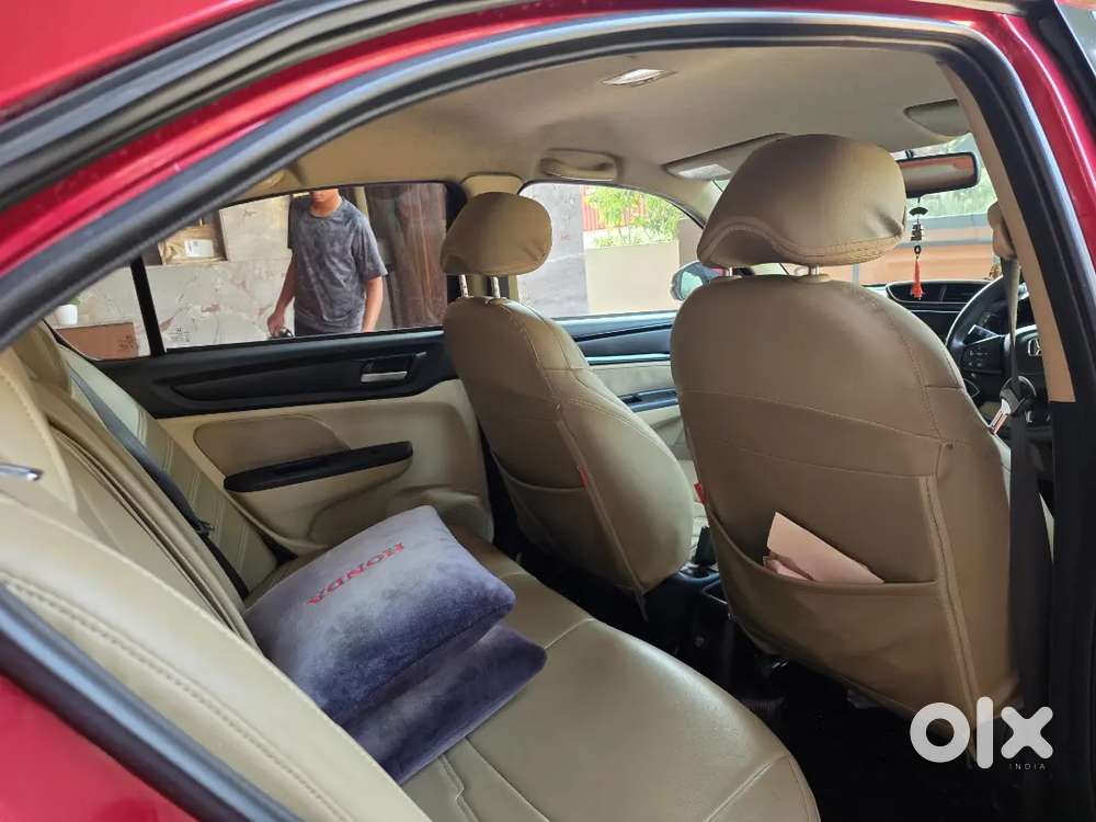 Honda Amaze Vx ,cvt 52000 Kms Driven ,excellent Condition