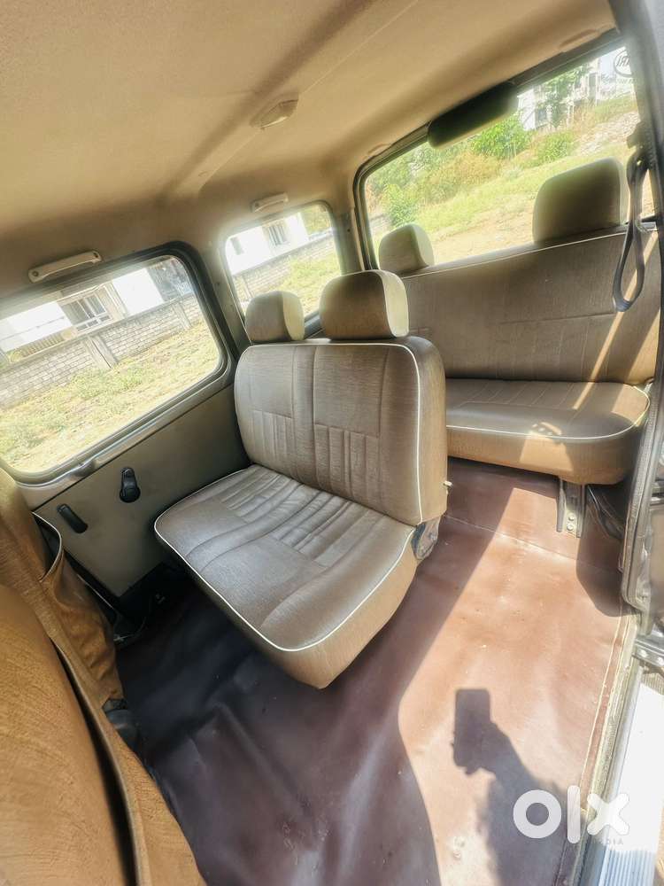 Maruti Suzuki Eeco Smiles 7 Seater Standard, 2011, Petrol