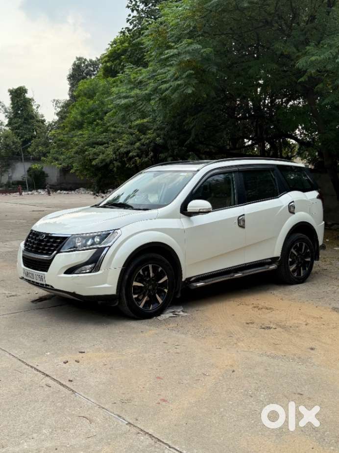 Mahindra Xuv500 W11 Option, 2020, Diesel