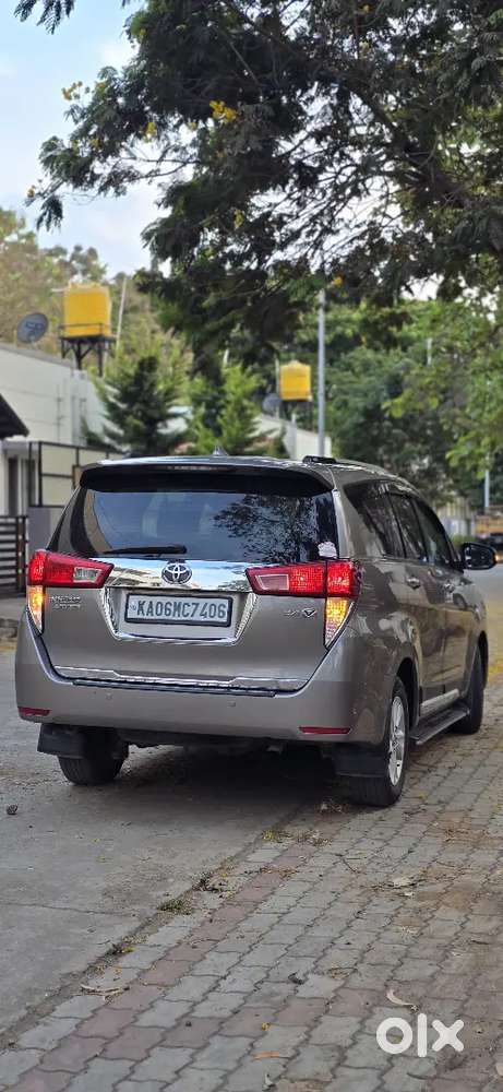 Toyota Innova Crysta 2019 Diesel Well Maintained