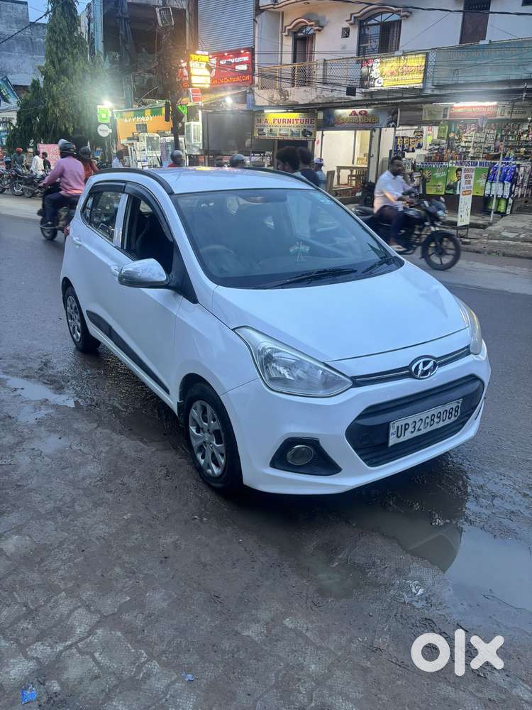 Hyundai Grand I10 Sportz, 2015, Diesel