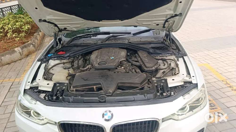 Pristine Bmw 320d (lci)  Lady Doctor Driven