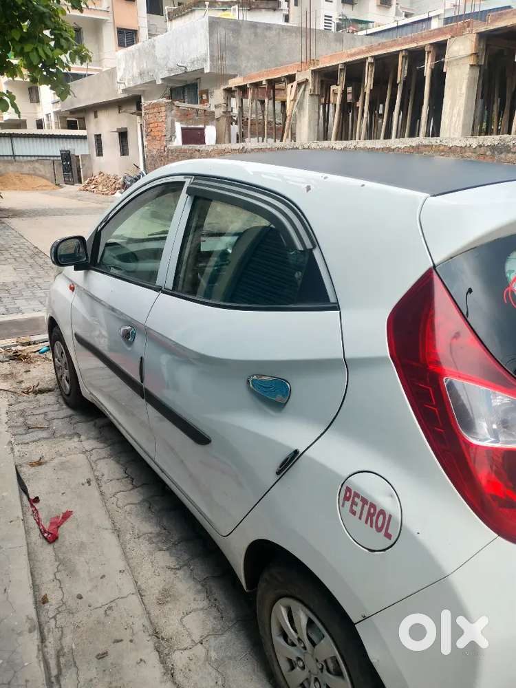 Hyundai Eon 2017 Petrol 61000 Km Driven