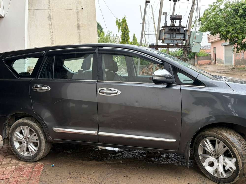 Toyota Innova Crysta 2016 Year Model