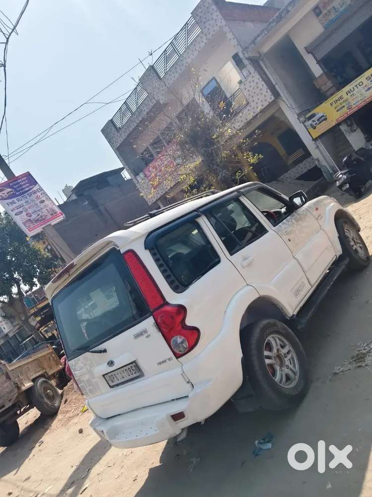 Mahindra Scorpio