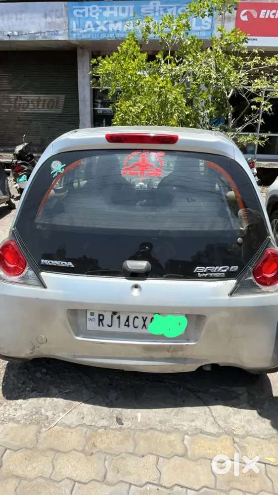 Honda Brio 2014 Petrol Well Maintained