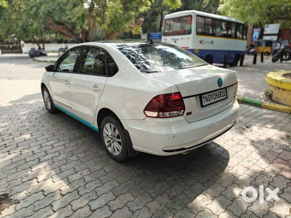 Volkswagen Vento 1.2 Tsi Highline Plus At, 2017, Petrol
