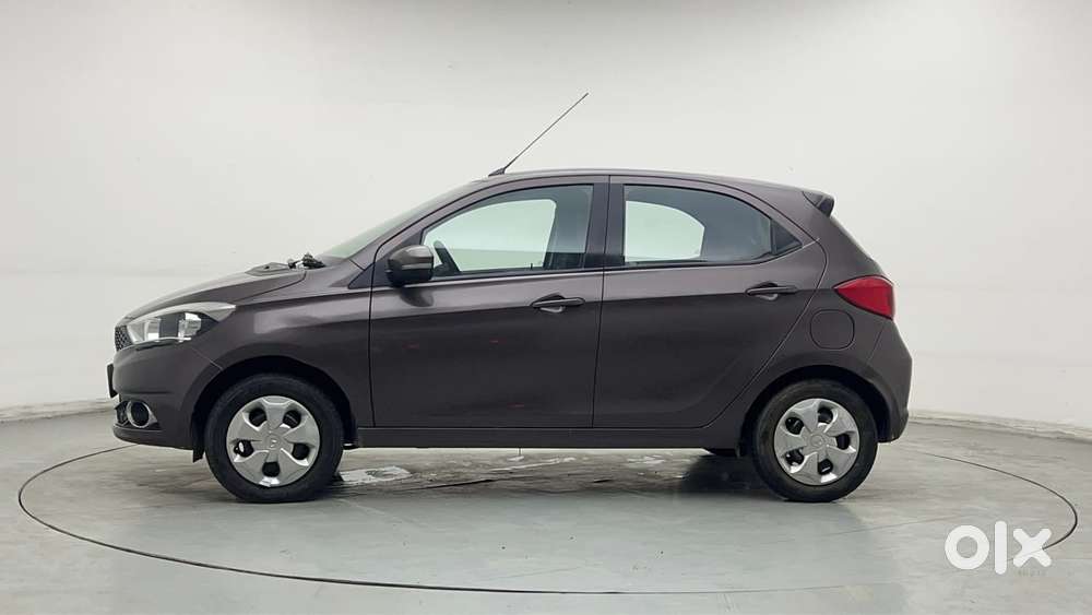 Tata Tiago 1.2 Revotron Xz Wo Alloy, 2018, Cng & Hybrids
