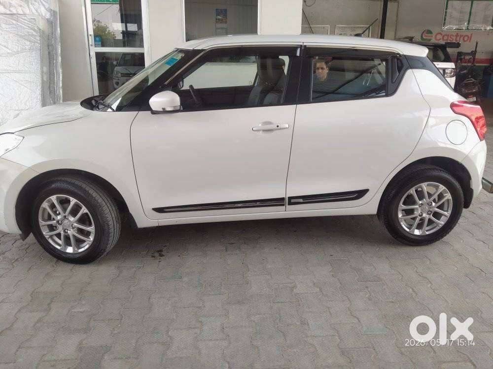 Maruti Suzuki Swift Zxi Plus, 2023, Petrol