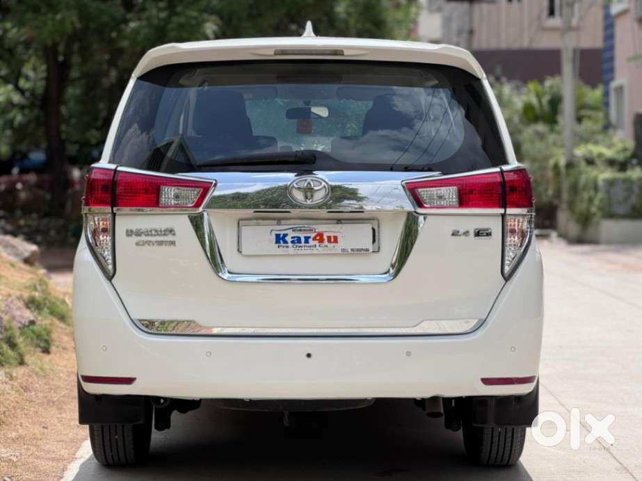 Toyota Innova Crysta [2020-ongoing] 2.4 Gx At 8 Str, 2021, Diesel