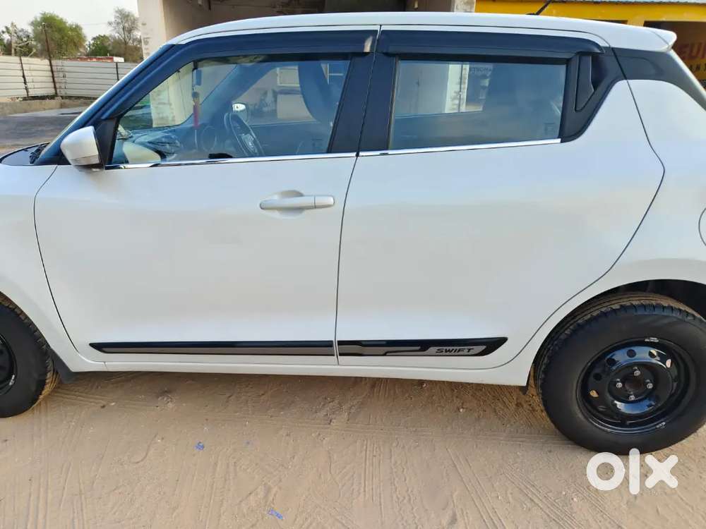 Maruti Suzuki Swift 2022