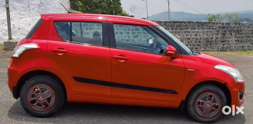 Maruti Suzuki Swift Vxi Optional, 2017, Petrol