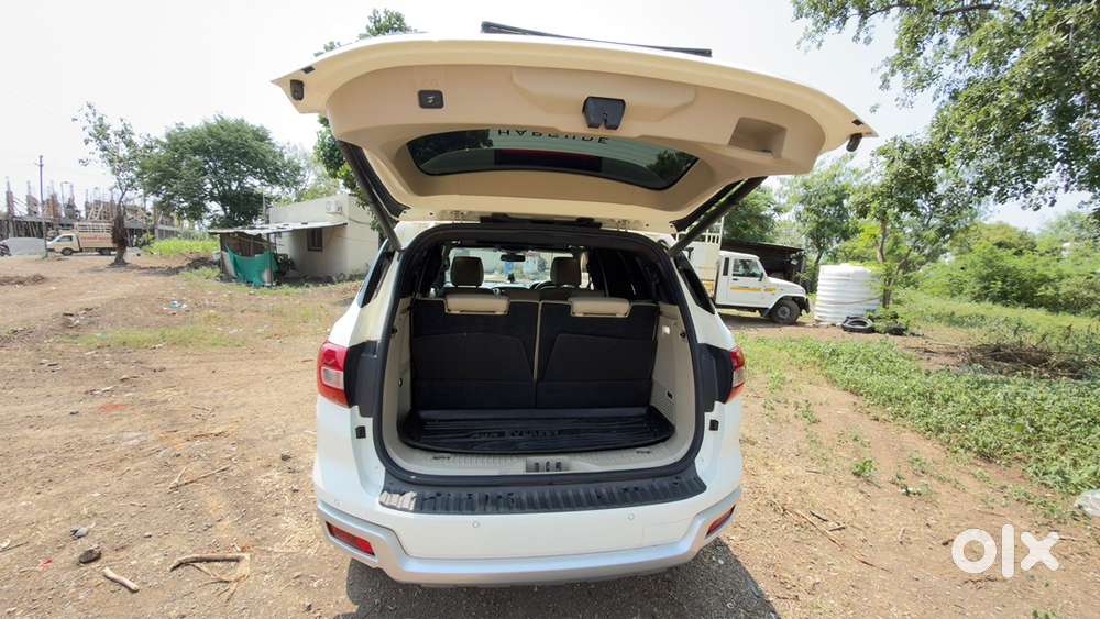 Ford Endeavour 2.0l Titanium Plus 4x2 Automatic &ndash; 2021 Model
