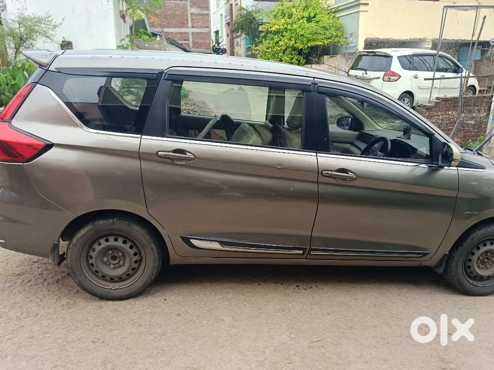 Maruti Suzuki Ertiga Vxi 2022