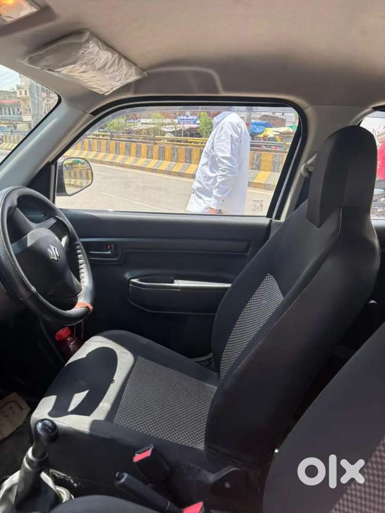 Maruti Spresso Vxi (o) Second Top Model 32k Driven Docters Car