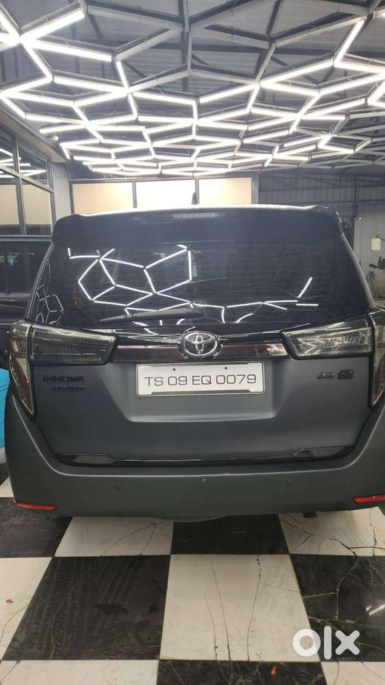 Innova Crysta Automatic 2016 Less Driven