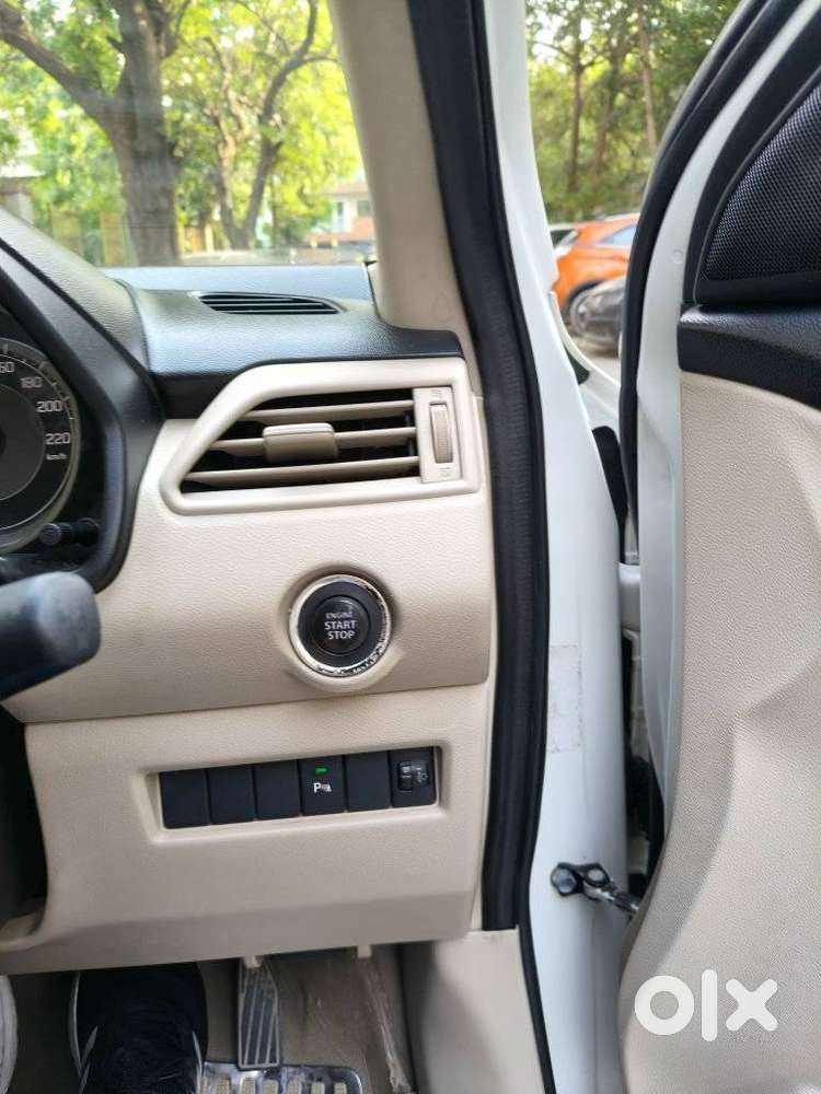 Maruti Suzuki Swift Dzire Zdi Bsiv, 2017, Diesel