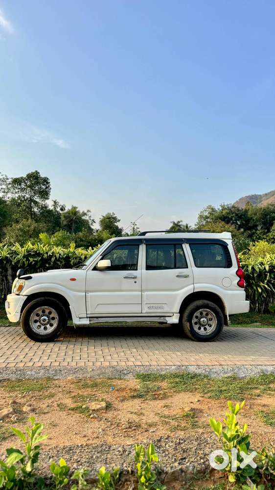Scorpio Vlx Microhybrid Top Trim