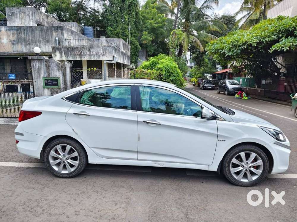 Hyundai Verna Fluidic 1.6 Vtvt Sx Opt, 2012, Petrol