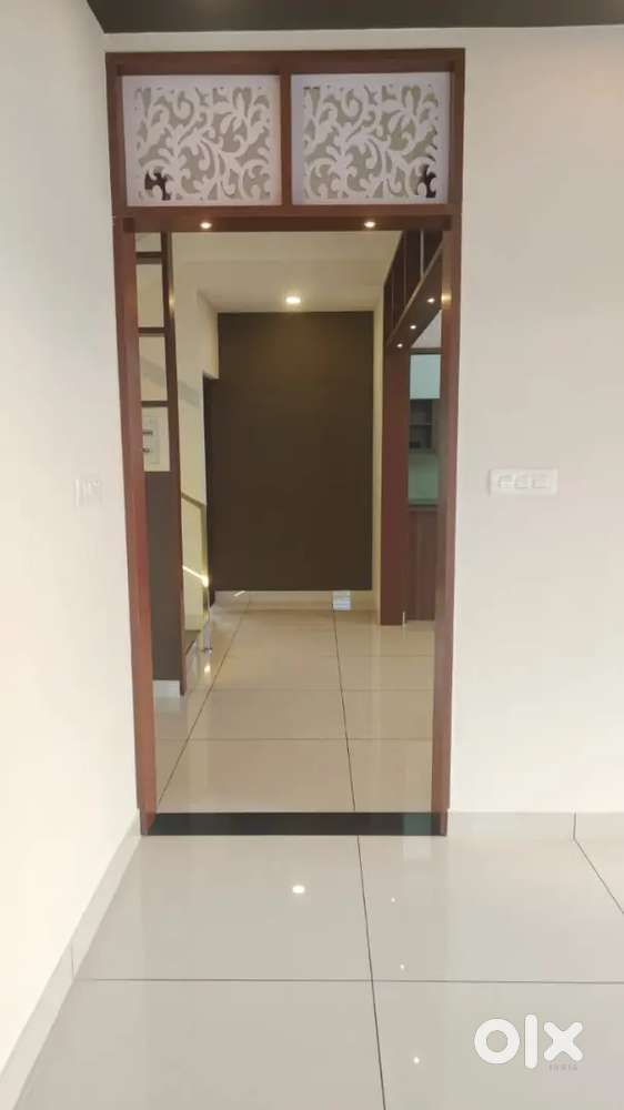 NEW 4 BHK 1600SQFT HOUSE 4.5 CENT FOR SALE AT THIRUVALLAM 400MTR TEMPL