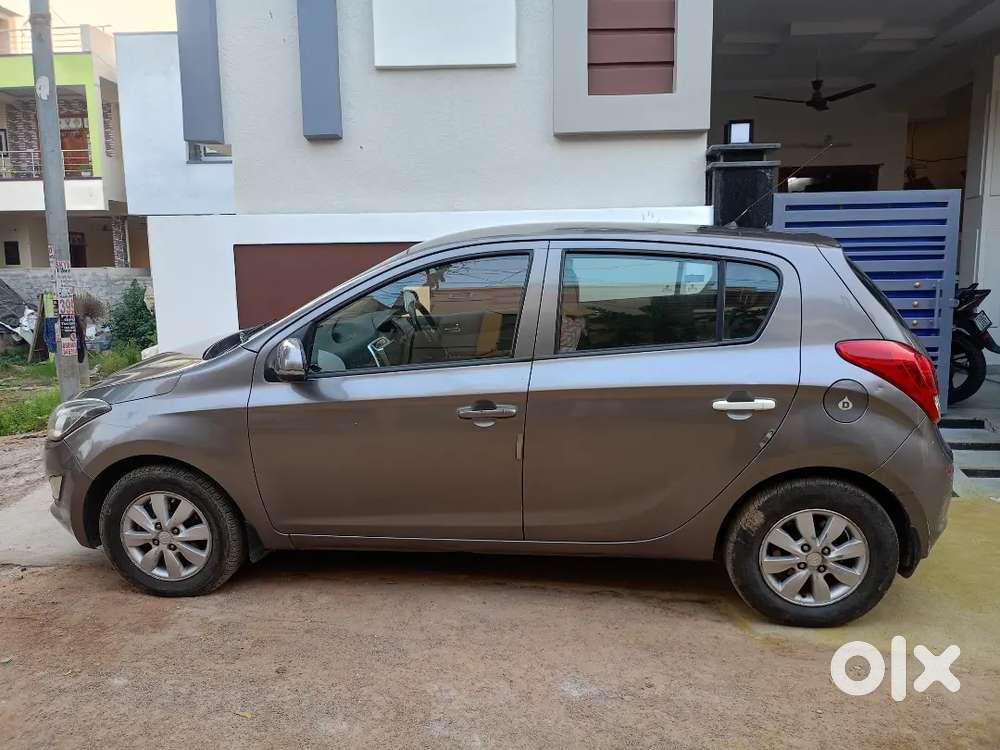 Hyundai I20 Sportz 2012