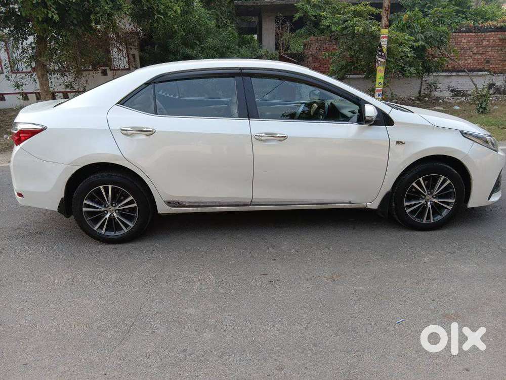 Toyota Corolla Altis Gl Mt, 2017, Petrol