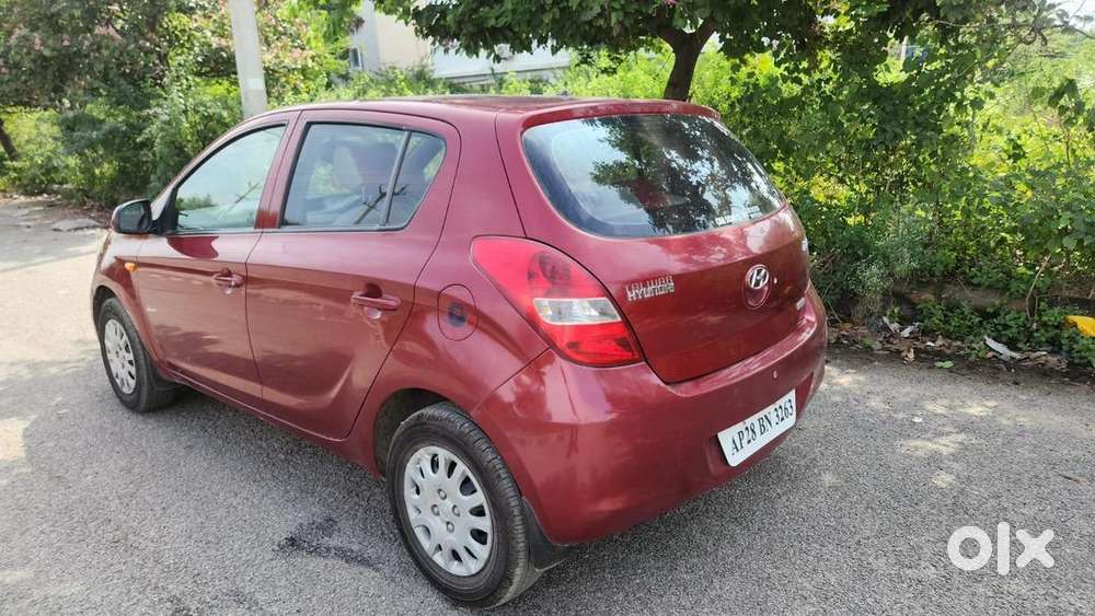 Hyundai Car Petrol 2010