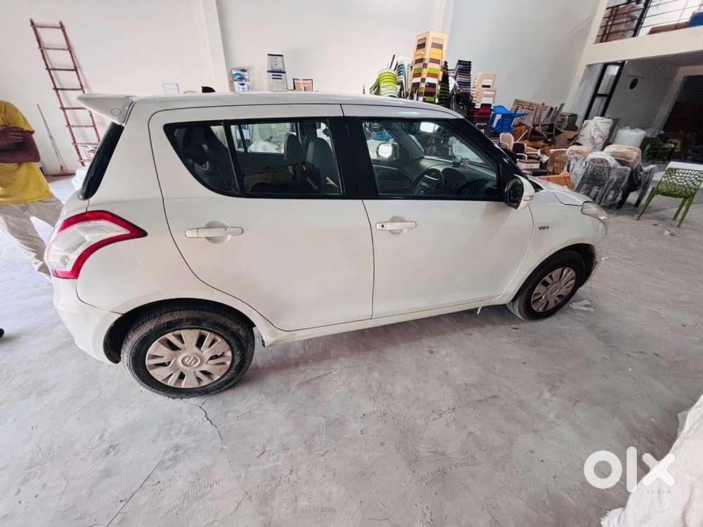 Maruti Suzuki Swift 2013 Petrol 91000 Km Driven,not A Dealer Car